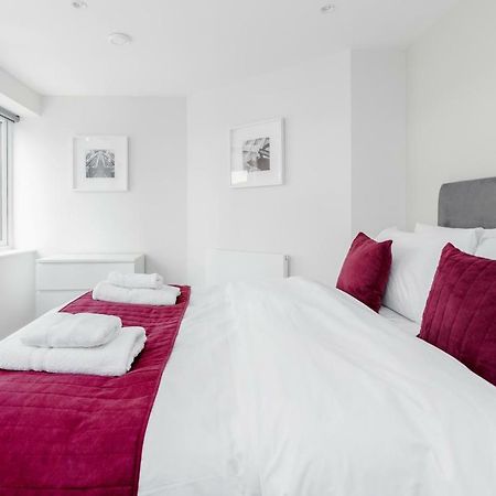 Roomspace Serviced Apartments- Walpole Court Ealing Zewnętrze zdjęcie